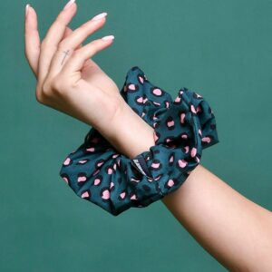 Blackblom Χειροποίητο "Animal Print" Scrunchie Πράσινο - Image 1